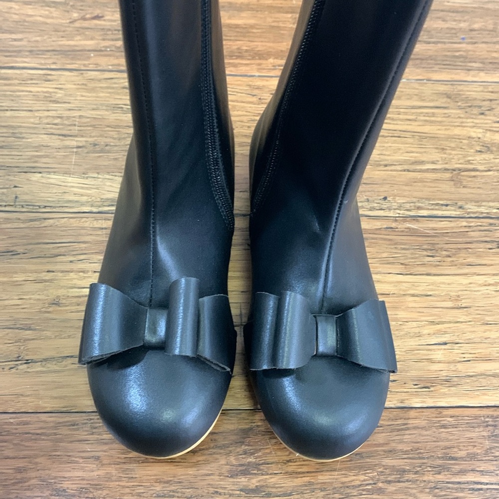 LIVLMIA size 2 Y black boots